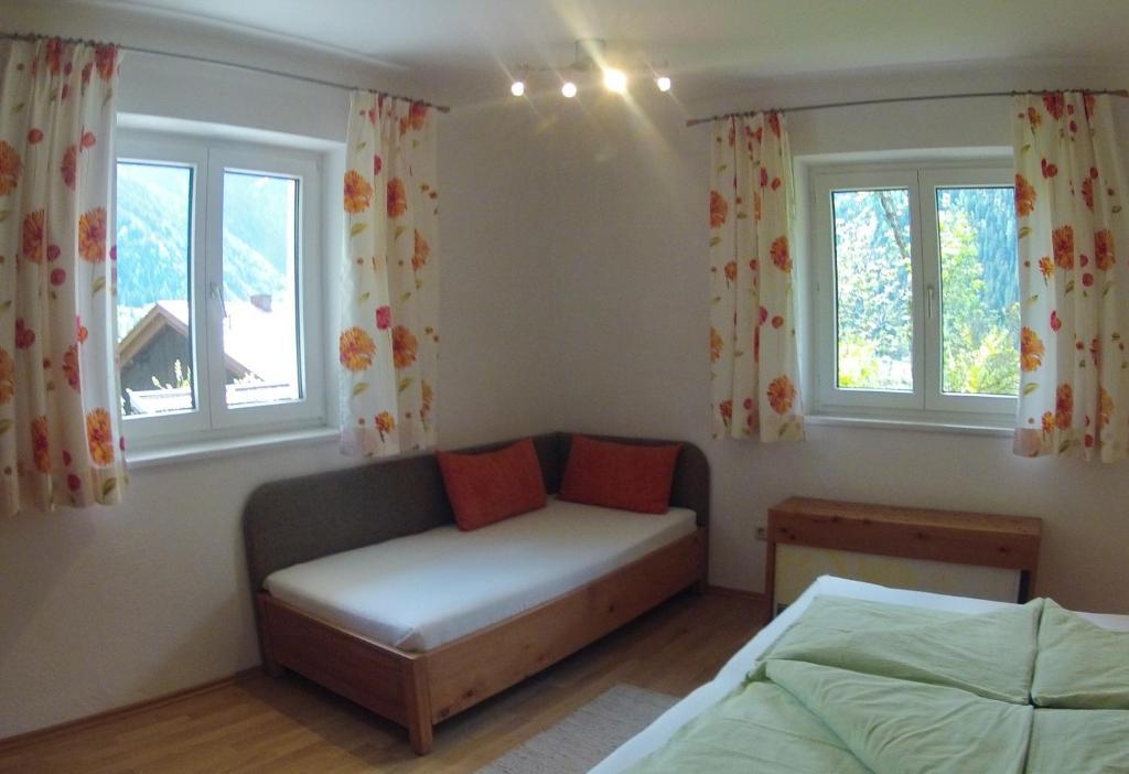 Haus Am Stein Apartment Oetz Bilik gambar